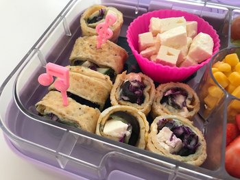 Gezond tussendoortje voor in de lunchtrommel: Omeletrolletjes Gezond tussendoortje voor in de lunchtrommel: Omeletrolletjes