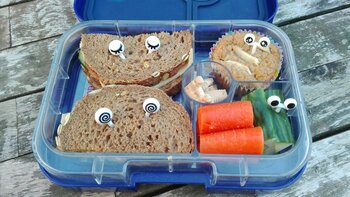 5 gelijke dagen school – Elke dag een andere lunch uitdaging 5 gelijke dagen school – Elke dag een andere lunch uitdaging